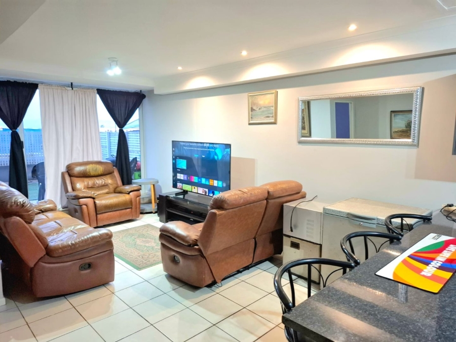 2 Bedroom Property for Sale in Townsend Estate Western Cape